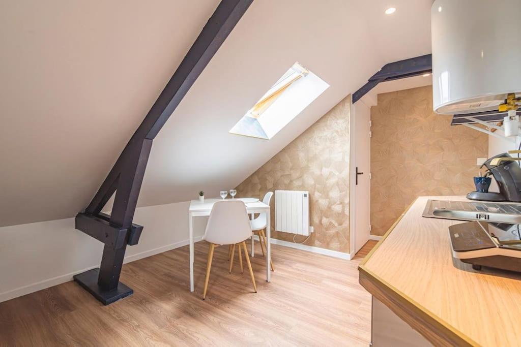 L'Azur Dore, Studio Pour 2 Voyageurs Isles-sur-Suippe 외부 사진